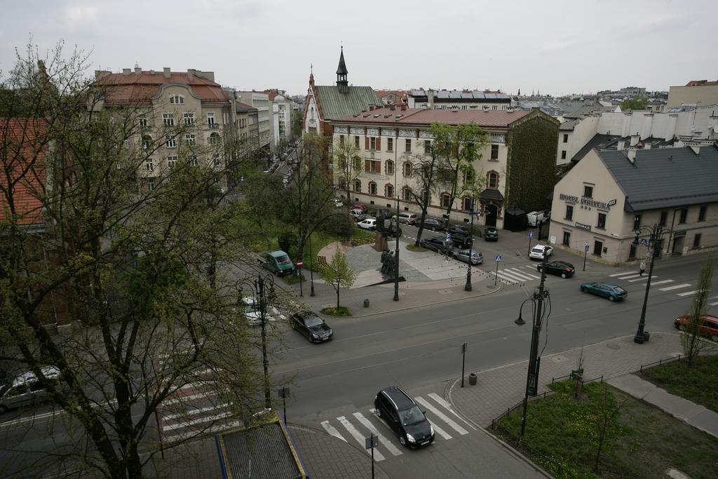 Red Sails Hostel Krakow Exterior photo